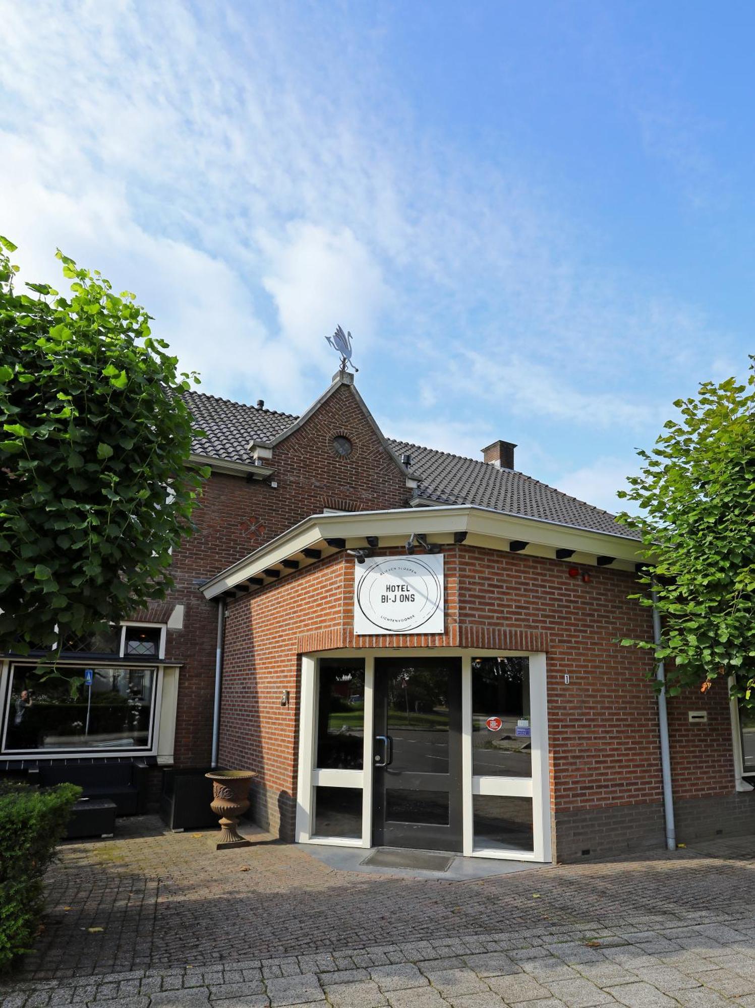Hotel Bi-J Ons Lichtenvoorde Bagian luar foto