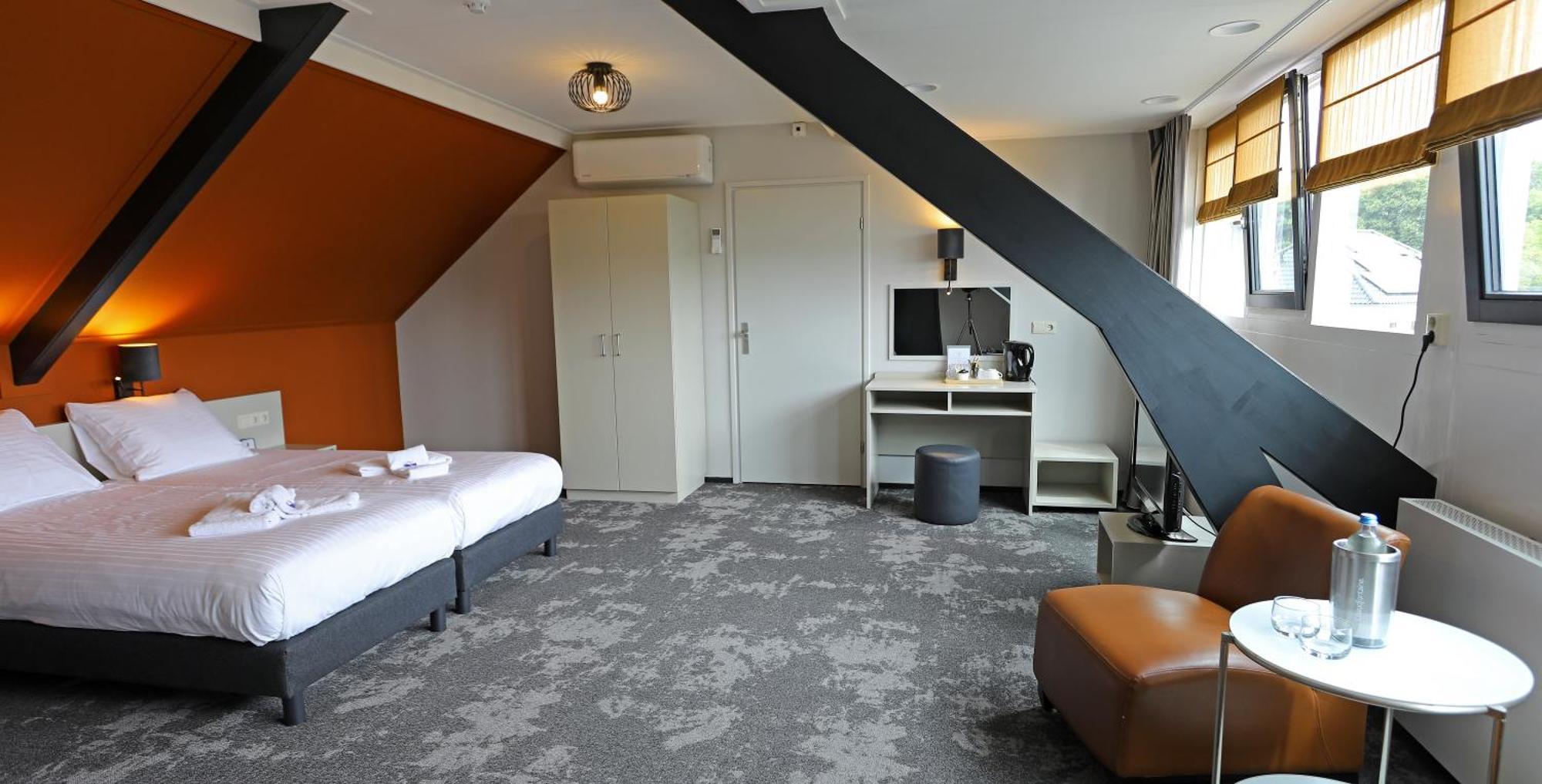 Hotel Bi-J Ons Lichtenvoorde Bagian luar foto