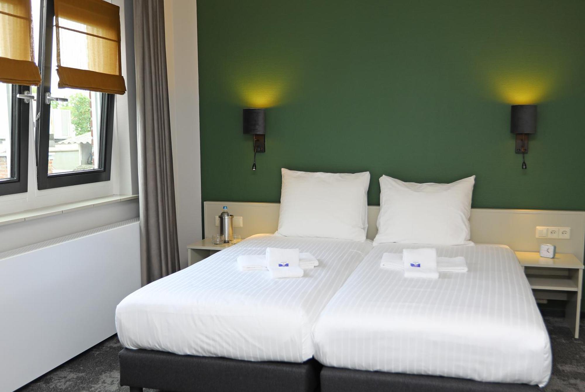 Hotel Bi-J Ons Lichtenvoorde Bagian luar foto